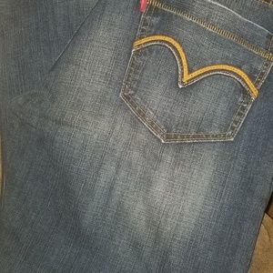 Mens sz 36 Levi Jean's 527 boot cut